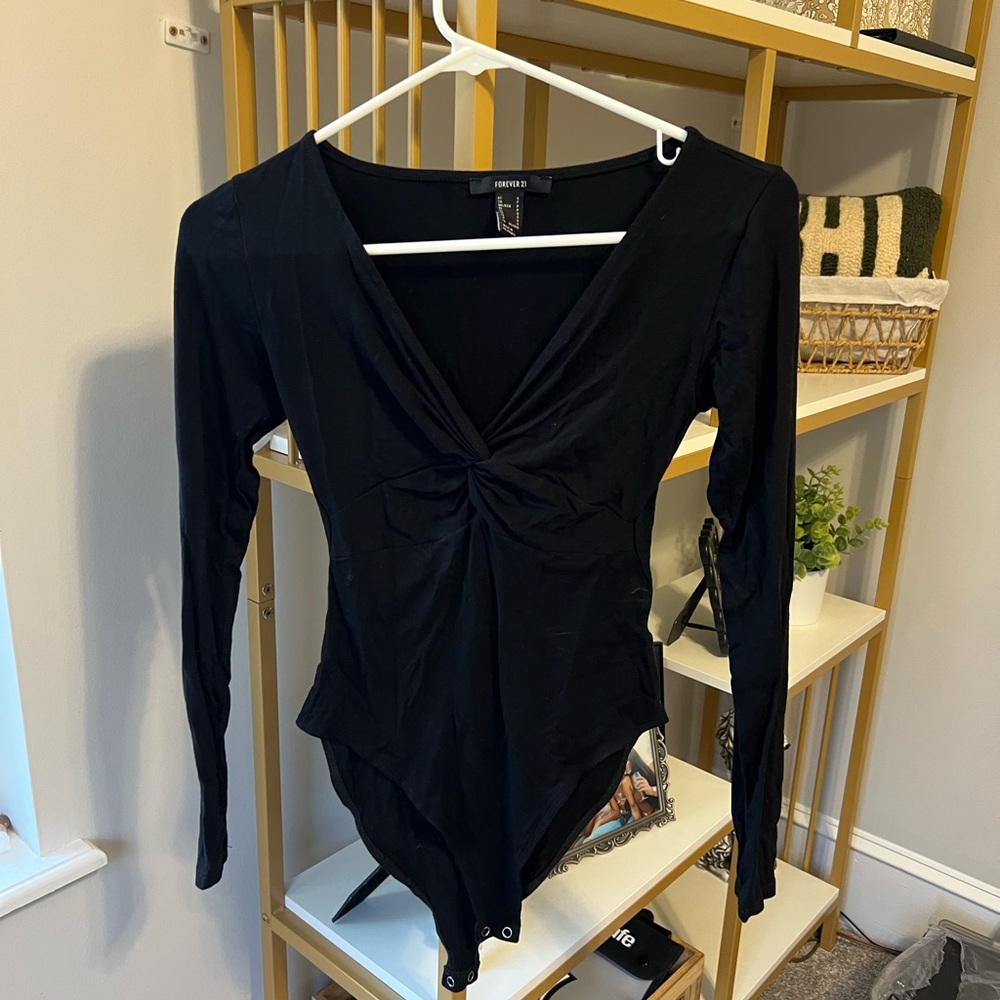 Forever 21 Black Long-Sleeve Twist Front V-Neck Bodysuit